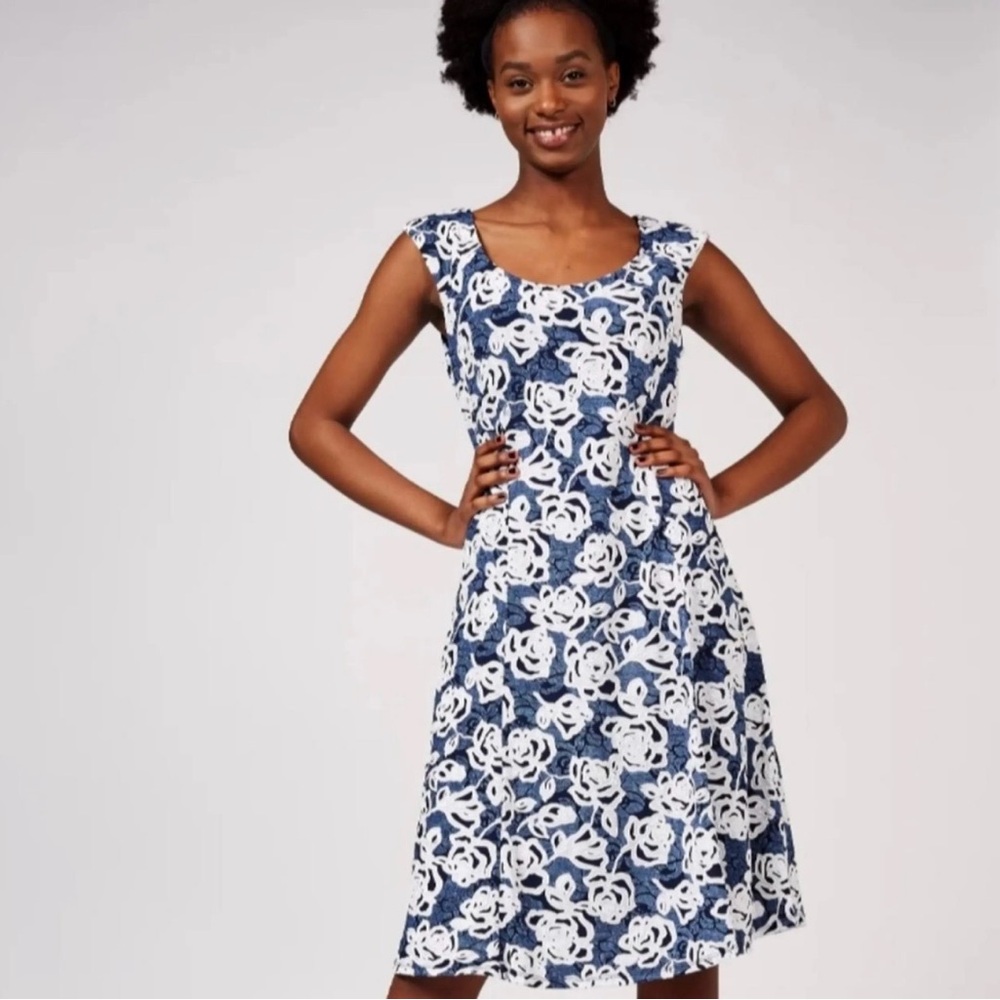 R.N.Studio dress size 18